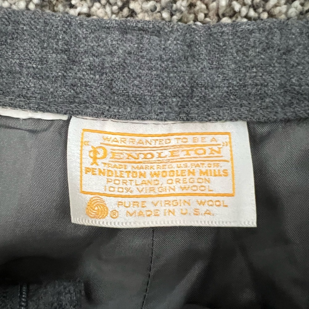 Pendleton Charcoal Wool Garment - image 2